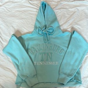 Teal Gatlinburg Tennessee Croped Hoodie